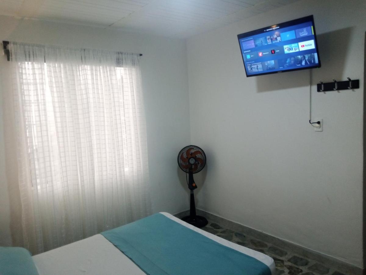 Vip Apartasuites Rosales Medellín Exterior foto